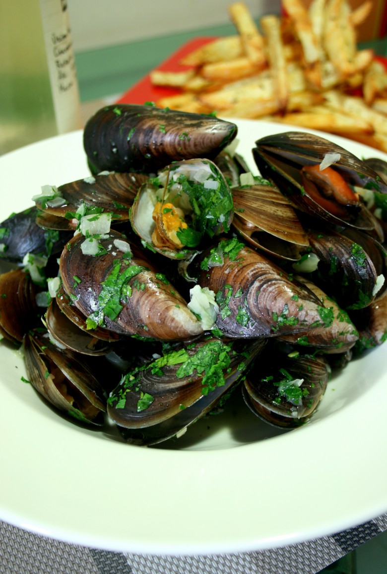 MOULES MARINIERE